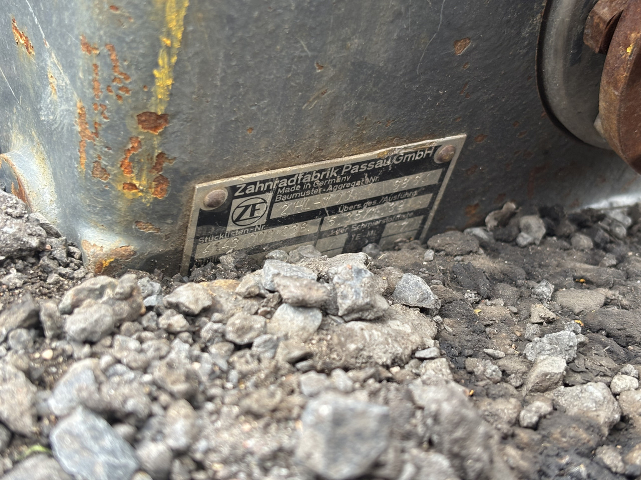 ZF AP-B755 2HL-100 Most Tylni Oś Tylnia Skrzynia Biegów Zwolnica Zwrotnica Pochwa CZĘŚCI - Бортовой редуктор для Сельскохозяйственной техники: фото 1 ZF AP-B755 2HL-100 Most Tylni Oś Tylnia Skrzynia Biegów Zwolnica Zwrotnica Pochwa CZĘŚCI - Бортовой редуктор для Сельскохозяйственной техники: фото 1