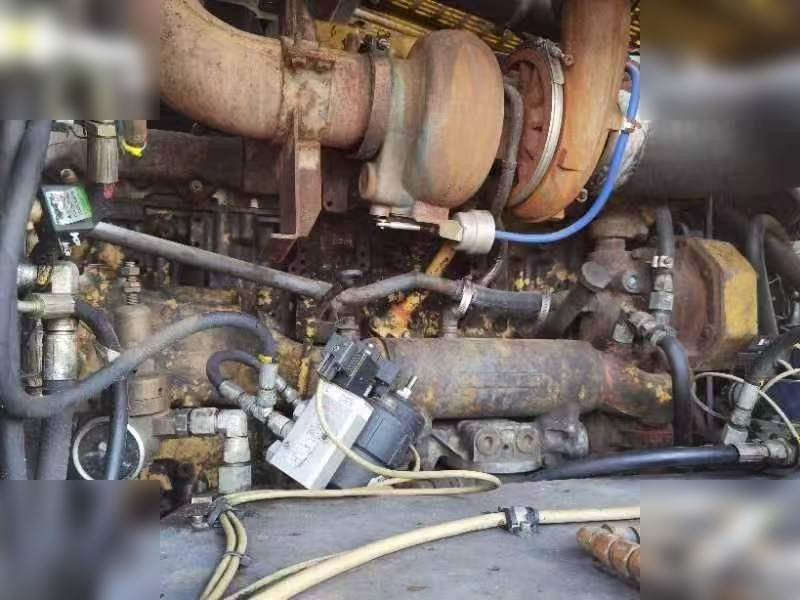 2011 ATLAS COPCO ROC L8-30 - Буровая машина: фото 3 2011 ATLAS COPCO ROC L8-30 - Буровая машина: фото 3