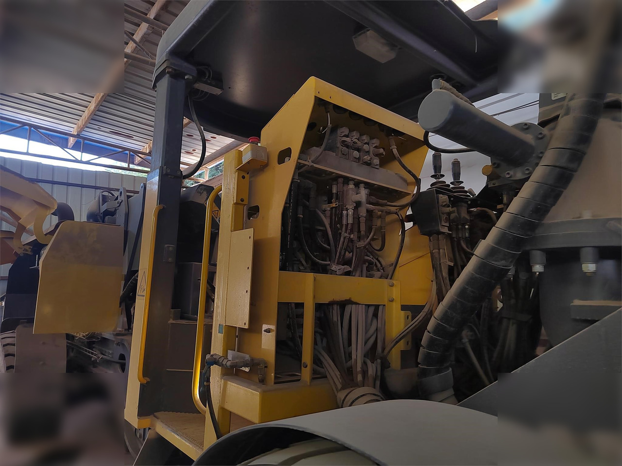 2013 ATLAS COPCO BOLTEC MD - Буровая машина: фото 1 2013 ATLAS COPCO BOLTEC MD - Буровая машина: фото 1