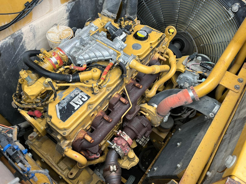 Гусеничный экскаватор Caterpillar 320 E 3D / ROTOTILT / CENTRAL LUBRICATION / 3D / AC: фото 18