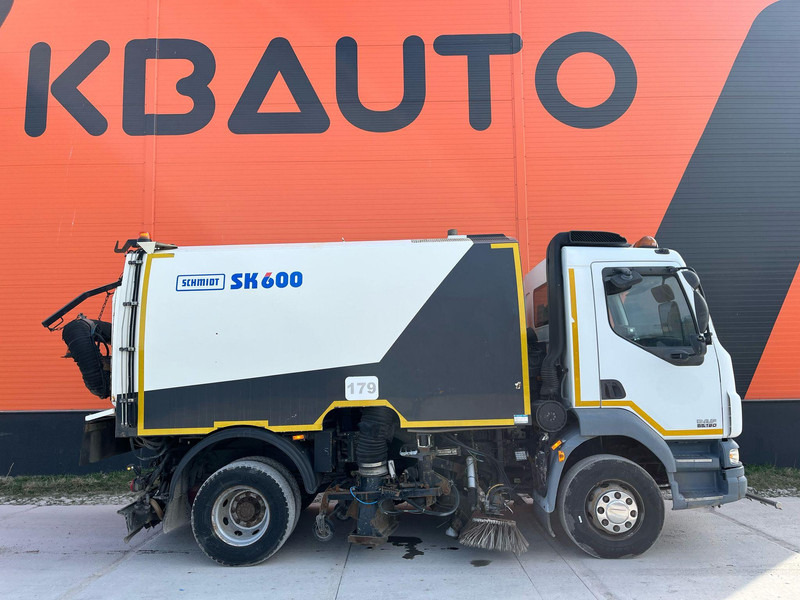 DAF LF 55.180 4x2 Schmidt SK 600 Dual LP - Подметально-уборочная машина: фото 4 DAF LF 55.180 4x2 Schmidt SK 600 Dual LP - Подметально-уборочная машина: фото 4