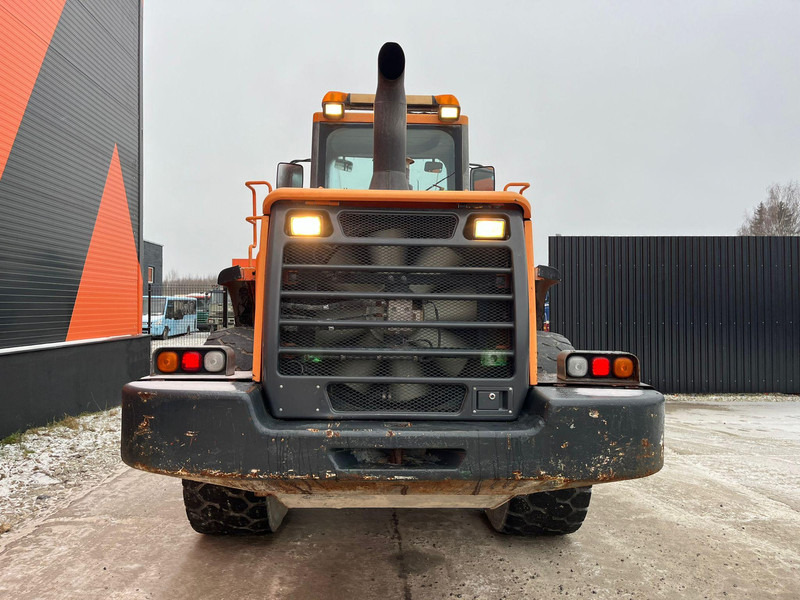 Колёсный погрузчик Doosan DL 300 4x4 AC / CENTRAL LUBRICATION: фото 7