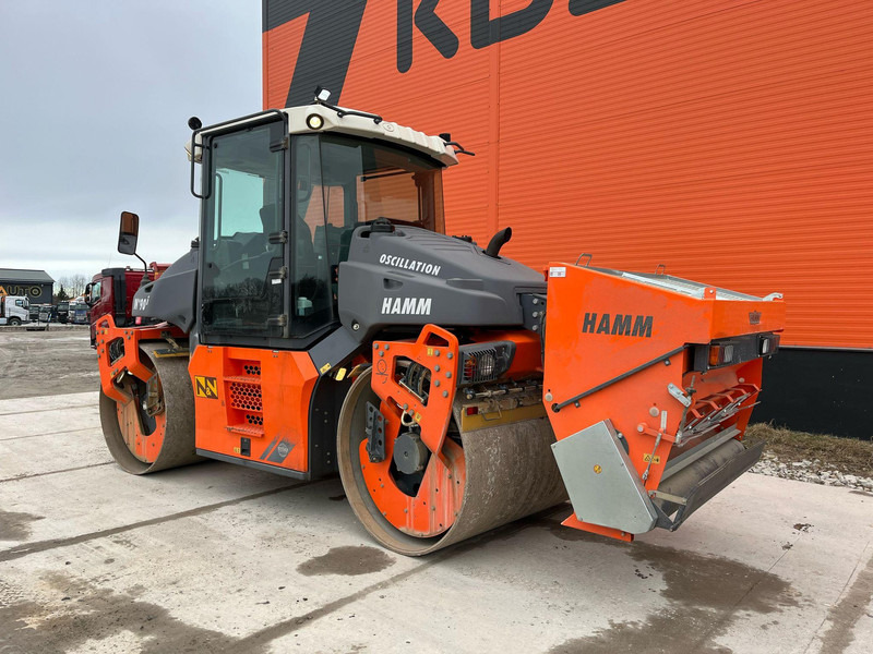 Hamm DV+ 90i VO-S Sand spreader BSWA 1700 - Каток: фото 5 Hamm DV+ 90i VO-S Sand spreader BSWA 1700 - Каток: фото 5