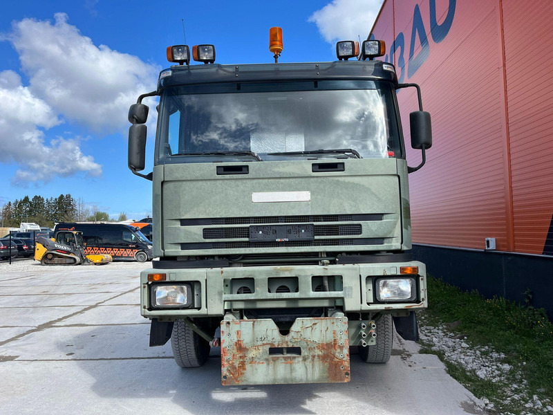 Iveco Fresia F 2000 4x4 SNOW PLOW / BROOM / BLOWER - Подметально-уборочная машина: фото 3 Iveco Fresia F 2000 4x4 SNOW PLOW / BROOM / BLOWER - Подметально-уборочная машина: фото 3