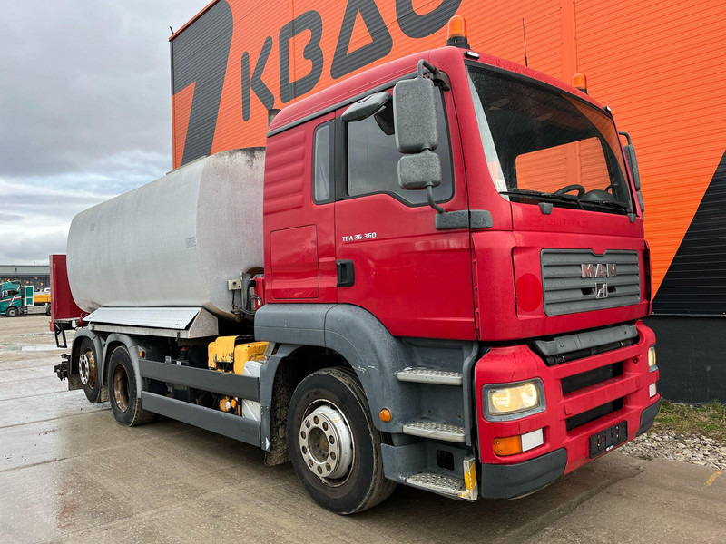 MAN TGA 26.360 6X2 Schäfer SRH 10000 / 3105 hours - Грузовик-цистерна: фото 3 MAN TGA 26.360 6X2 Schäfer SRH 10000 / 3105 hours - Грузовик-цистерна: фото 3