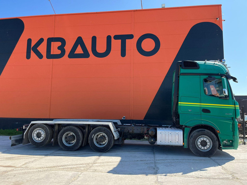 Mercedes-Benz Actros 3563 8x4*4 RETARDER / CHASSIS L=7358 mm - Грузовик-шасси: фото 4 Mercedes-Benz Actros 3563 8x4*4 RETARDER / CHASSIS L=7358 mm - Грузовик-шасси: фото 4