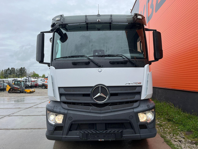 Mercedes-Benz Antos 2535 6x2*4 SUPRA 850 / BOX L=9461 mm - Рефрижератор: фото 3 Mercedes-Benz Antos 2535 6x2*4 SUPRA 850 / BOX L=9461 mm - Рефрижератор: фото 3
