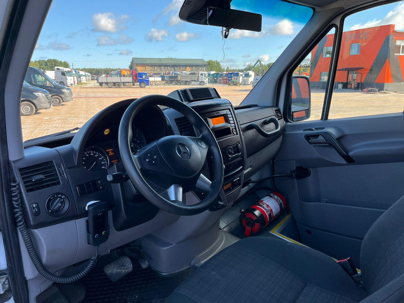 Микроавтобус, Пассажирский фургон Mercedes-Benz Sprinter 516 CDI 19 + 1 SEATS / DRIVER AC: фото 10