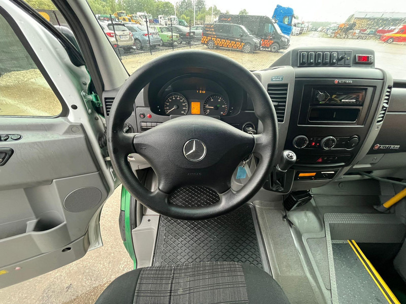 Микроавтобус, Пассажирский фургон Mercedes-Benz Sprinter 516 CDI 19 + 1 SEATS / WHEELCHAIR LIFT: фото 11