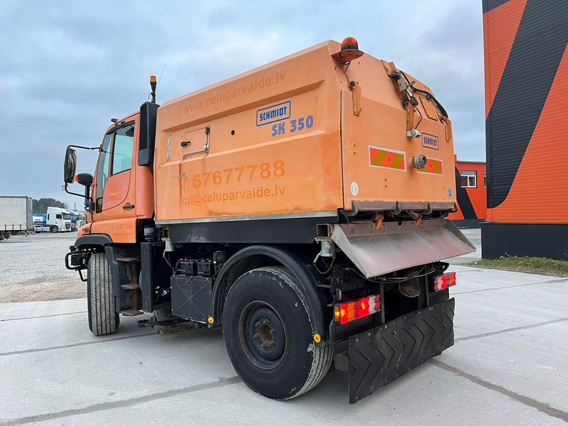 Подметально-уборочная машина Mercedes-Benz UNIMOG U 300 4x4 TRILETY SK / 6918 hours: фото 8