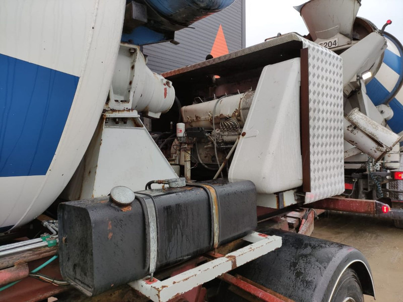 Полуприцеп бетоносмеситель NOR SLEP SK 26 Stetter AM 10 SH: фото 15 Полуприцеп бетоносмеситель NOR SLEP SK 26 Stetter AM 10 SH: фото 15