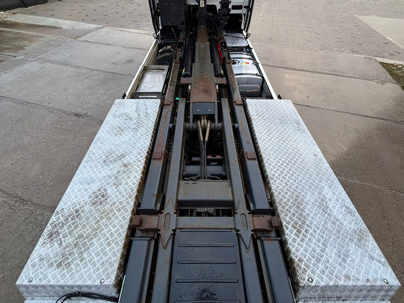 Крюковой мультилифт Scania R 580 6x2*4 JOAB L 20 ton / L=5600 mm / RETARDER: фото 13