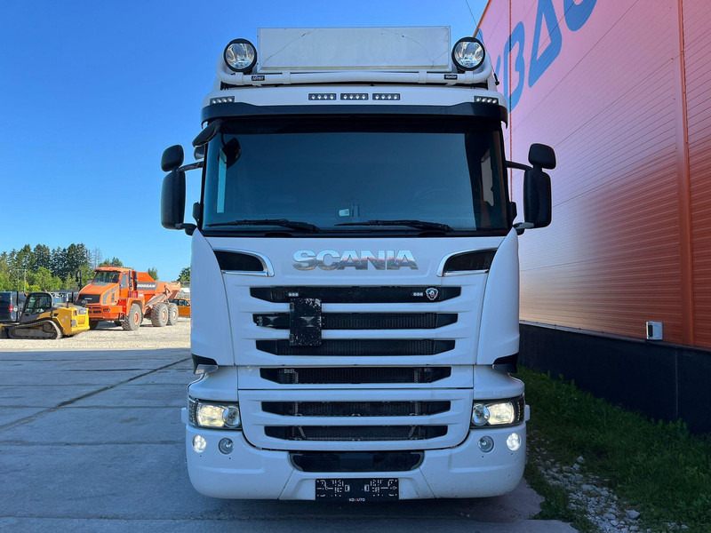 Scania R520 6x2 ADR AT / RETARDER / BOX L=6937 mm - Грузовик с закрытым кузовом: фото 2 Scania R520 6x2 ADR AT / RETARDER / BOX L=6937 mm - Грузовик с закрытым кузовом: фото 2