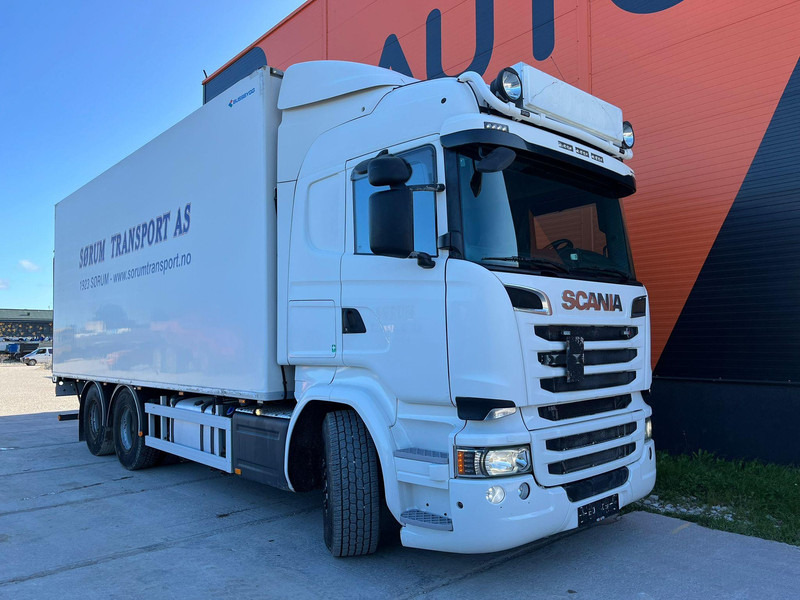 Scania R520 6x2 ADR AT / RETARDER / BOX L=6937 mm - Грузовик с закрытым кузовом: фото 3 Scania R520 6x2 ADR AT / RETARDER / BOX L=6937 mm - Грузовик с закрытым кузовом: фото 3
