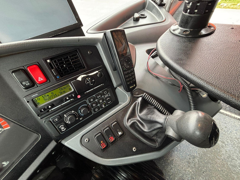 Пригородный автобус Setra S 417 UL 6x2*4 AC / AUXILIARY HEATER / WC / WHEELCHAIR LIFT: фото 13 Пригородный автобус Setra S 417 UL 6x2*4 AC / AUXILIARY HEATER / WC / WHEELCHAIR LIFT: фото 13