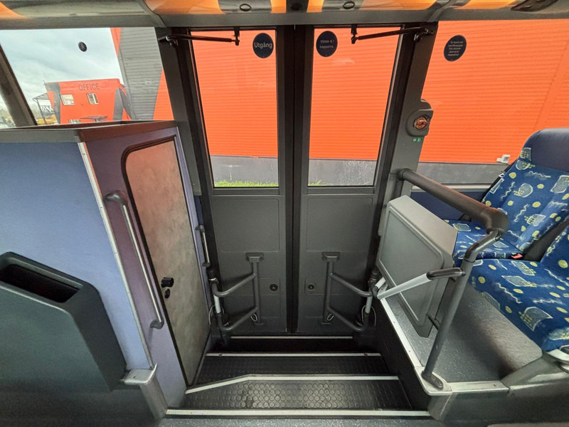 Пригородный автобус Setra S 417 UL 6x2*4 AC / AUXILIARY HEATER / WC / WHEELCHAIR LIFT: фото 18 Пригородный автобус Setra S 417 UL 6x2*4 AC / AUXILIARY HEATER / WC / WHEELCHAIR LIFT: фото 18