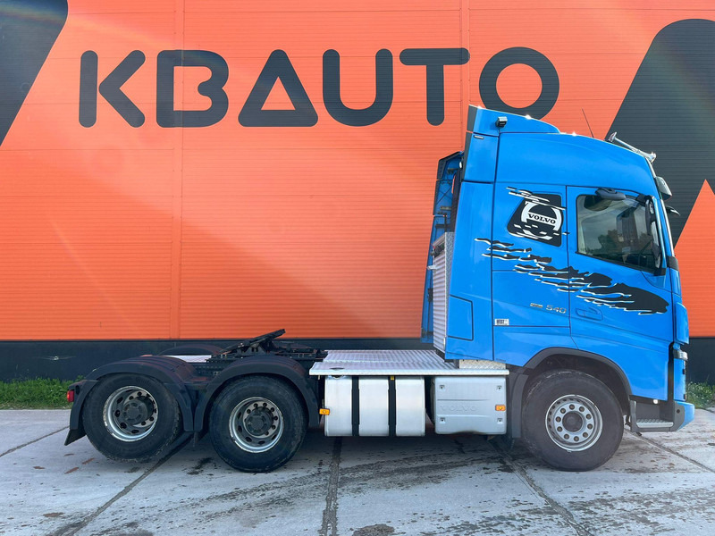 Volvo FH 540 6x4 GCW 80 ton / HYDRAULICS / RETARDER / BIG AXLES / TANDEM AXLE LIFT - Тягач: фото 4 Volvo FH 540 6x4 GCW 80 ton / HYDRAULICS / RETARDER / BIG AXLES / TANDEM AXLE LIFT - Тягач: фото 4