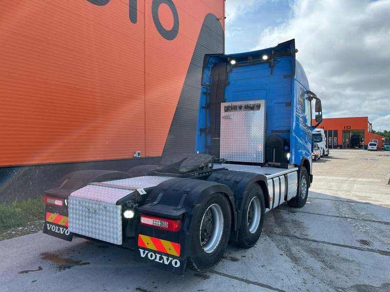Volvo FH 540 6x4 GCW 80 ton / HYDRAULICS / RETARDER / BIG AXLES / TANDEM AXLE LIFT - Тягач: фото 5 Volvo FH 540 6x4 GCW 80 ton / HYDRAULICS / RETARDER / BIG AXLES / TANDEM AXLE LIFT - Тягач: фото 5