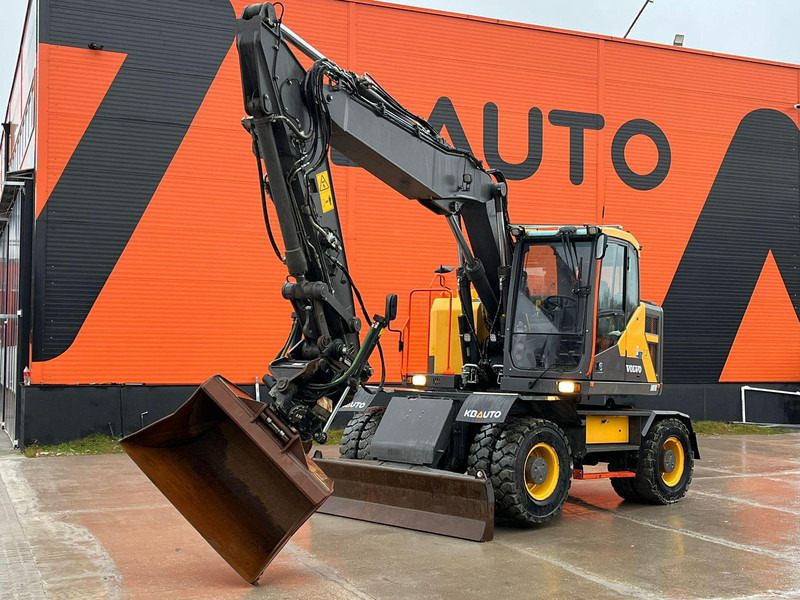 Volvo EWR 170 E ROTOTILT / AC / CENTRAL LUBRICATION - Колёсный экскаватор: фото 1 Volvo EWR 170 E ROTOTILT / AC / CENTRAL LUBRICATION - Колёсный экскаватор: фото 1