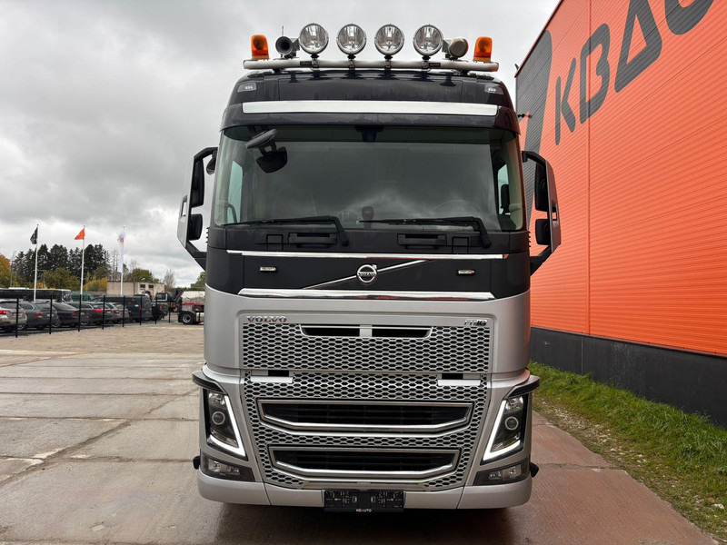 Volvo FH 16 650 8x4*4 PK 33002 EH / PLATFORM L=6779 mm - Грузовик бортовой/ Платформа, Автоманипулятор: фото 3 Volvo FH 16 650 8x4*4 PK 33002 EH / PLATFORM L=6779 mm - Грузовик бортовой/ Платформа, Автоманипулятор: фото 3