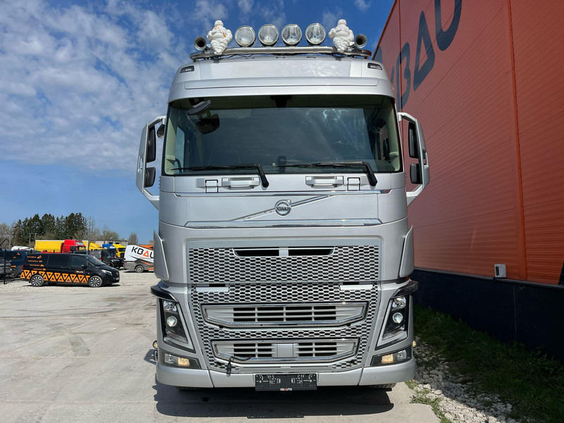 Volvo FH 16 750 6x4 9 TON FRONT AXLE / RETARDER / PTO / CHASSIS L=7856 mm - Грузовик-шасси: фото 3 Volvo FH 16 750 6x4 9 TON FRONT AXLE / RETARDER / PTO / CHASSIS L=7856 mm - Грузовик-шасси: фото 3