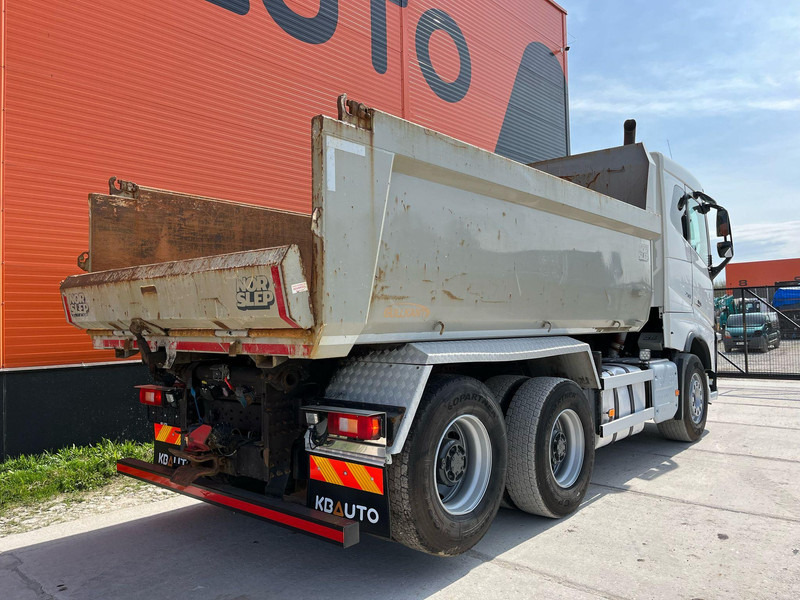 Volvo FH 16 750 6x4 RETARDER / TANDEM AXLE LIFT / BIG AXLES / BOX L=4701 mm - Самосвал: фото 5 Volvo FH 16 750 6x4 RETARDER / TANDEM AXLE LIFT / BIG AXLES / BOX L=4701 mm - Самосвал: фото 5