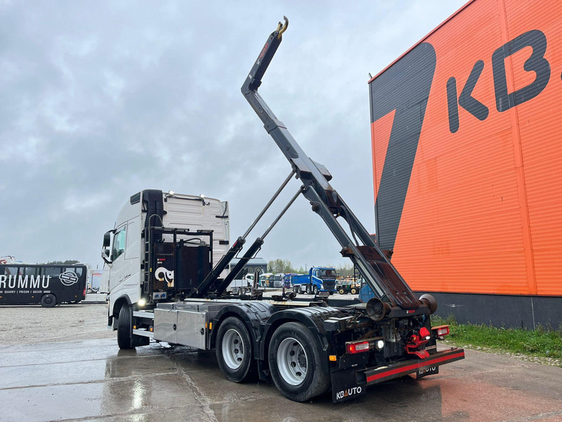 Крюковой мультилифт Volvo FH 540 6x4 HIAB 21 ton / L=5600 mm / RETARDER / TANDEM AXLE LIFT: фото 10 Крюковой мультилифт Volvo FH 540 6x4 HIAB 21 ton / L=5600 mm / RETARDER / TANDEM AXLE LIFT: фото 10