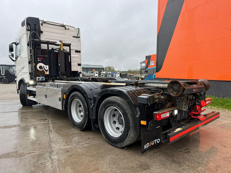 Крюковой мультилифт Volvo FH 540 6x4 HIAB 21 ton / L=5600 mm / RETARDER / TANDEM AXLE LIFT: фото 8 Крюковой мультилифт Volvo FH 540 6x4 HIAB 21 ton / L=5600 mm / RETARDER / TANDEM AXLE LIFT: фото 8