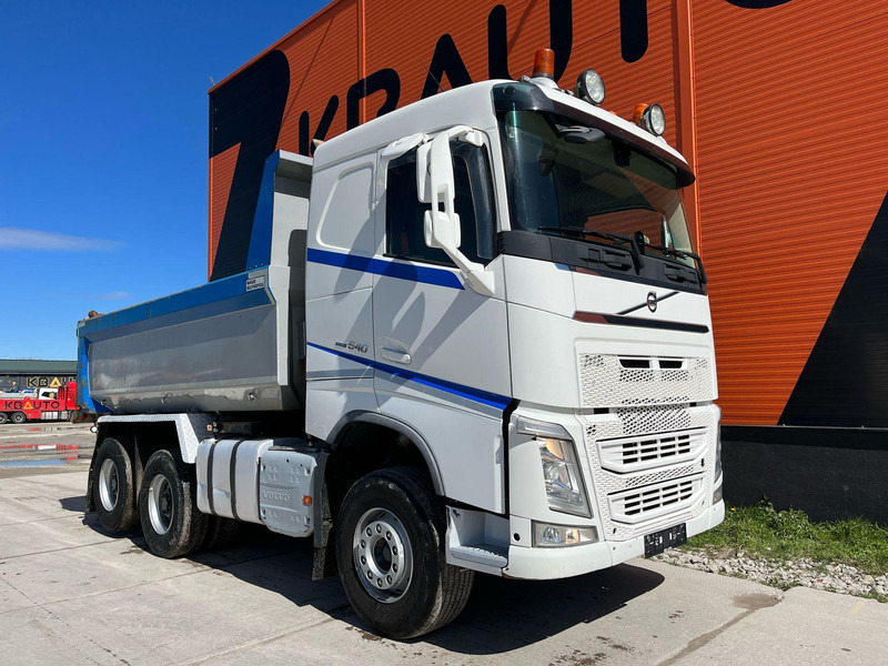 Volvo FH 540 6x4 RETARDER / TANDEM AXLE LIFT / BIG AXLES / BOX L=4488 mm - Самосвал: фото 4 Volvo FH 540 6x4 RETARDER / TANDEM AXLE LIFT / BIG AXLES / BOX L=4488 mm - Самосвал: фото 4