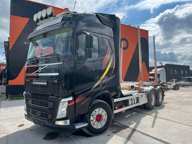 Volvo FH 540 6x4 TANDEM AXLE LIFT - Лесовоз, Автоманипулятор: фото 2 Volvo FH 540 6x4 TANDEM AXLE LIFT - Лесовоз, Автоманипулятор: фото 2