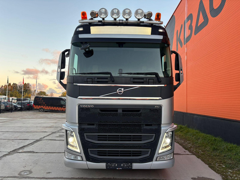 Volvo FH 540 8x4*4 PK 33002 EH / PLATFORM L=7049 mm - Грузовик бортовой/ Платформа, Автоманипулятор: фото 3 Volvo FH 540 8x4*4 PK 33002 EH / PLATFORM L=7049 mm - Грузовик бортовой/ Платформа, Автоманипулятор: фото 3