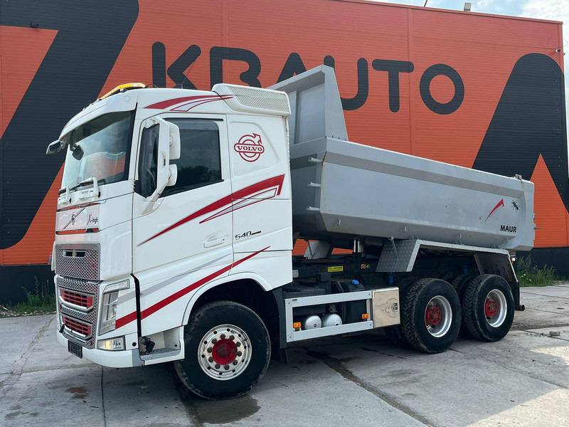 Volvo FH 540 RETARDER / BIG AXLES / TANDEM AXLE LIFT / BOX L=4523 - Самосвал: фото 1 Volvo FH 540 RETARDER / BIG AXLES / TANDEM AXLE LIFT / BOX L=4523 - Самосвал: фото 1