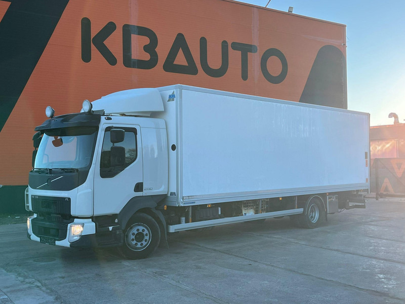 Volvo FL 250 4x2 THERMOKING R452A / BOX L=8175 mm - Рефрижератор: фото 1 Volvo FL 250 4x2 THERMOKING R452A / BOX L=8175 mm - Рефрижератор: фото 1