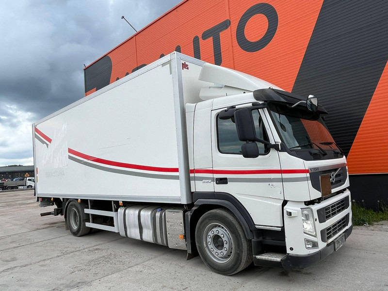 Volvo FM 330 4x2 BOX L=7533 mm - Грузовик с закрытым кузовом: фото 4 Volvo FM 330 4x2 BOX L=7533 mm - Грузовик с закрытым кузовом: фото 4