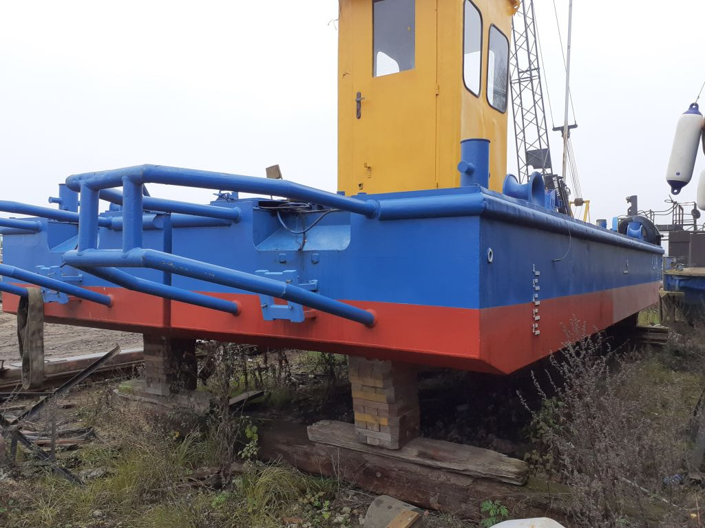 Łódź robocza / pchacz na wody śródlądowe i porty morskie - Водный экскаватор: фото 5 Łódź robocza / pchacz na wody śródlądowe i porty morskie - Водный экскаватор: фото 5