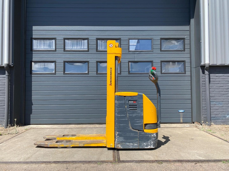 Jungheinrich EJC12 - Штабелер: фото 2 Jungheinrich EJC12 - Штабелер: фото 2