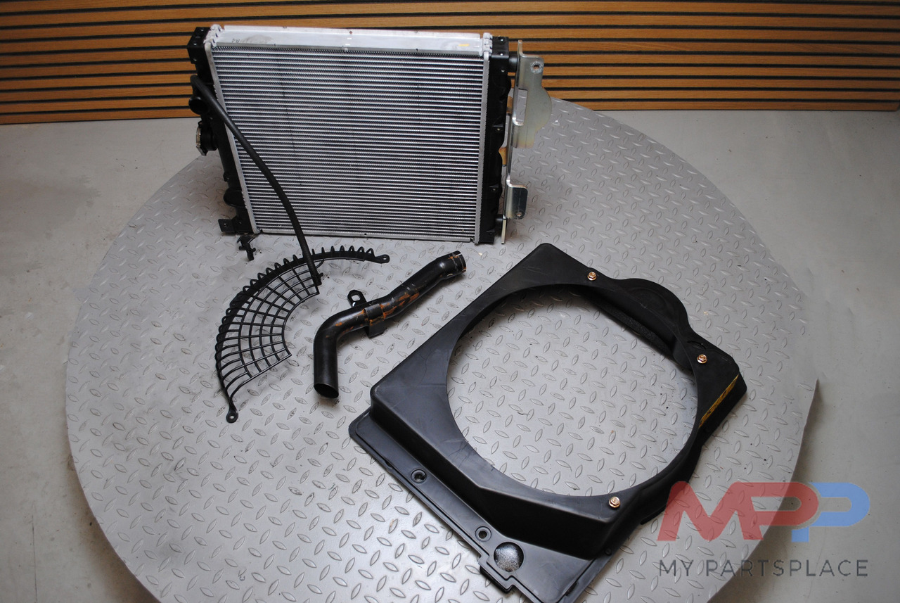 Kubota Radiator - Bobcat Graafmachine 7008808 - Радиатор для Строительной техники: фото 1 Kubota Radiator - Bobcat Graafmachine 7008808 - Радиатор для Строительной техники: фото 1