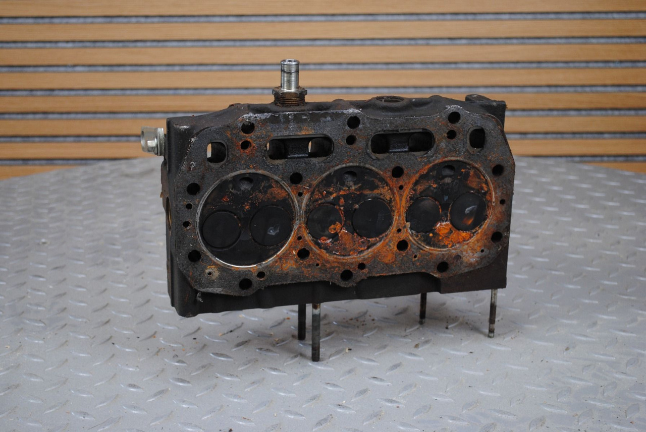 Perkins Cilinderkop Perkins 403-15 - Головка блока: фото 5 Perkins Cilinderkop Perkins 403-15 - Головка блока: фото 5