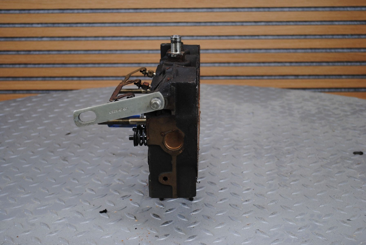 Perkins Cilinderkop Perkins 403-15 - Головка блока: фото 4 Perkins Cilinderkop Perkins 403-15 - Головка блока: фото 4