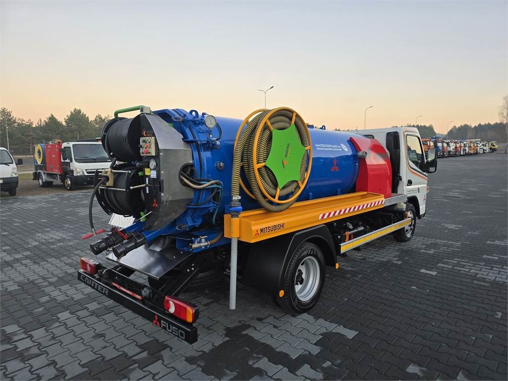 Mitsubishi ROM KOKS SMART COMBI WUKO HOT WATER FOR CLEANING S - Коммунальная/ Специальная техника: фото 1 Mitsubishi ROM KOKS SMART COMBI WUKO HOT WATER FOR CLEANING S - Коммунальная/ Специальная техника: фото 1