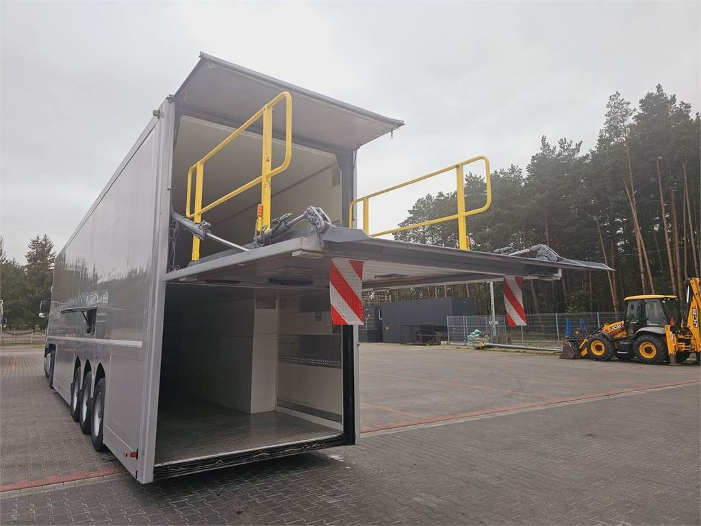 Langendorf DOUBLE LOADING FOR MOTOR COSMETICS Flexliner Inloa  - Полуприцеп-рефрижератор: фото 1 Langendorf DOUBLE LOADING FOR MOTOR COSMETICS Flexliner Inloa  - Полуприцеп-рефрижератор: фото 1