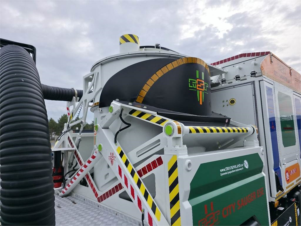 Ассенизатор Mitsubishi CANTER odkurzacz koparka ssąca Saugbagger CITY SAU: фото 20