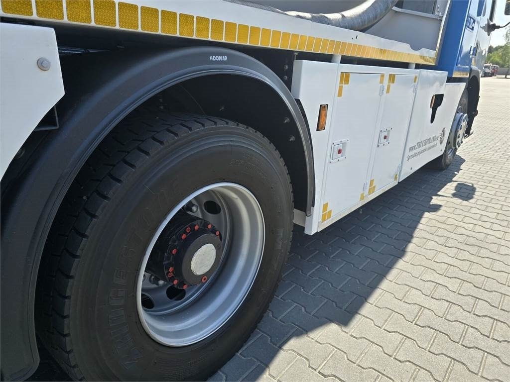 Ассенизатор Renault 4x2 WUKO RIVARD for collecting liquid waste: фото 2