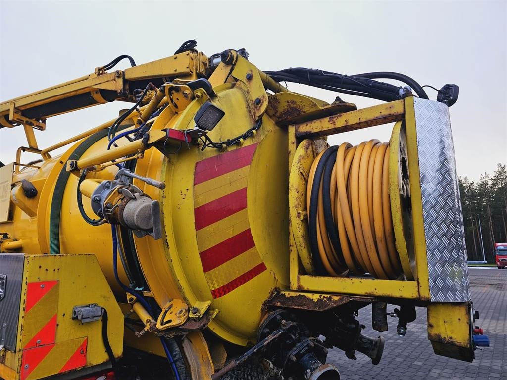 Ассенизатор Volvo FULLER TANKERS 2008 WUKO for collecting liquid was: фото 14 Ассенизатор Volvo FULLER TANKERS 2008 WUKO for collecting liquid was: фото 14