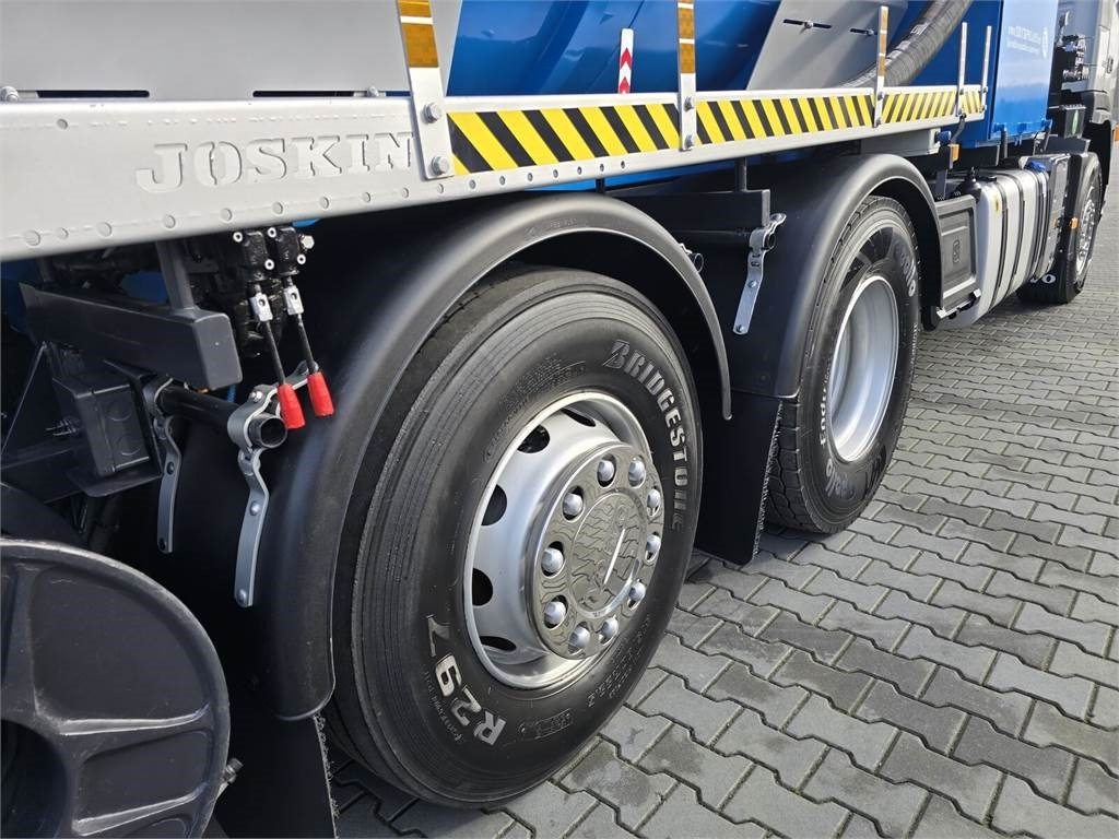 Volvo JOSKIN WUKO FOR CLEANING COMBI - Ассенизатор: фото 3 Volvo JOSKIN WUKO FOR CLEANING COMBI - Ассенизатор: фото 3