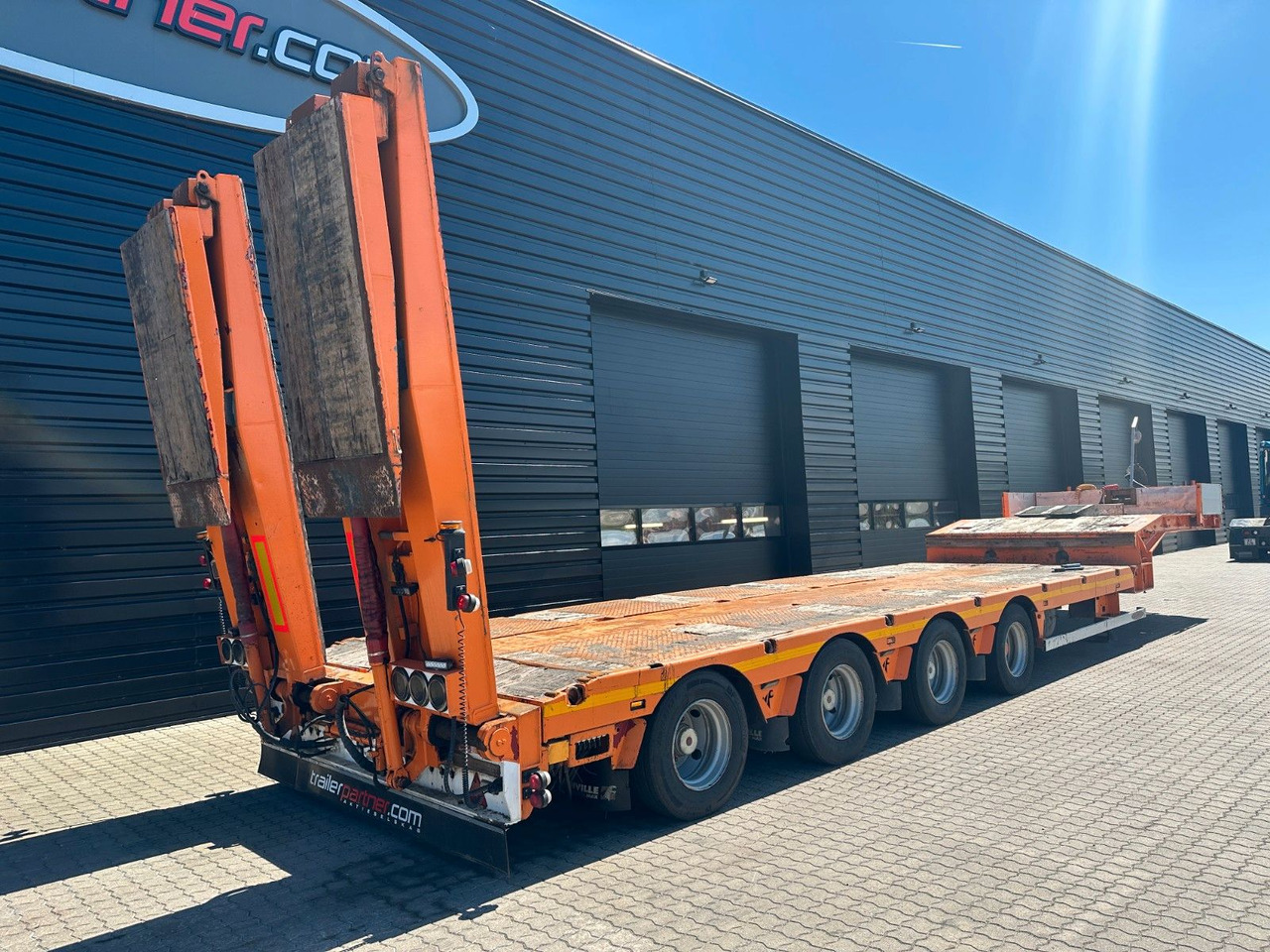 Faymonville Multimax 4 achs tieflader / Hydr. verbretiterung Faymonville Multimax 4 achs tieflader / Hydr. verbretiterung - Низкорамный полуприцеп: фото 2 Faymonville Multimax 4 achs tieflader / Hydr. verbretiterung Faymonville Multimax 4 achs tieflader / Hydr. verbretiterung - Низкорамный полуприцеп: фото 2