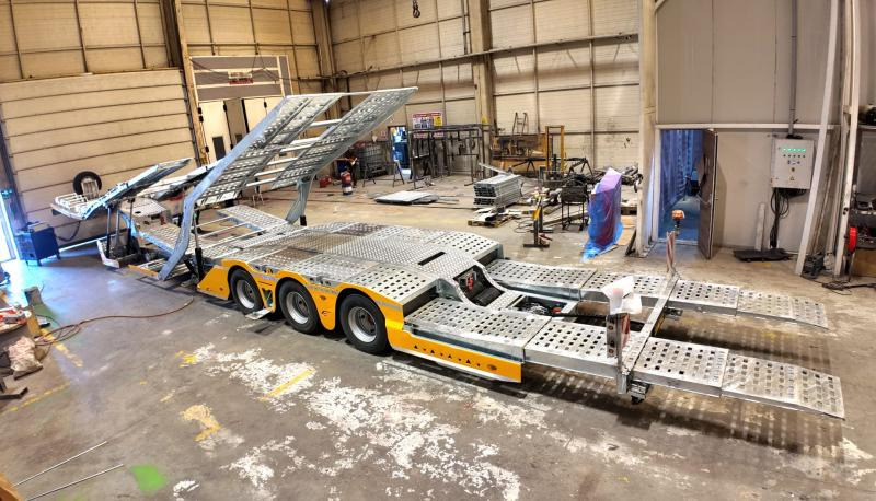 Eroglu 3 Axle Trucks Carriers - Полуприцеп-автовоз: фото 1 Eroglu 3 Axle Trucks Carriers - Полуприцеп-автовоз: фото 1