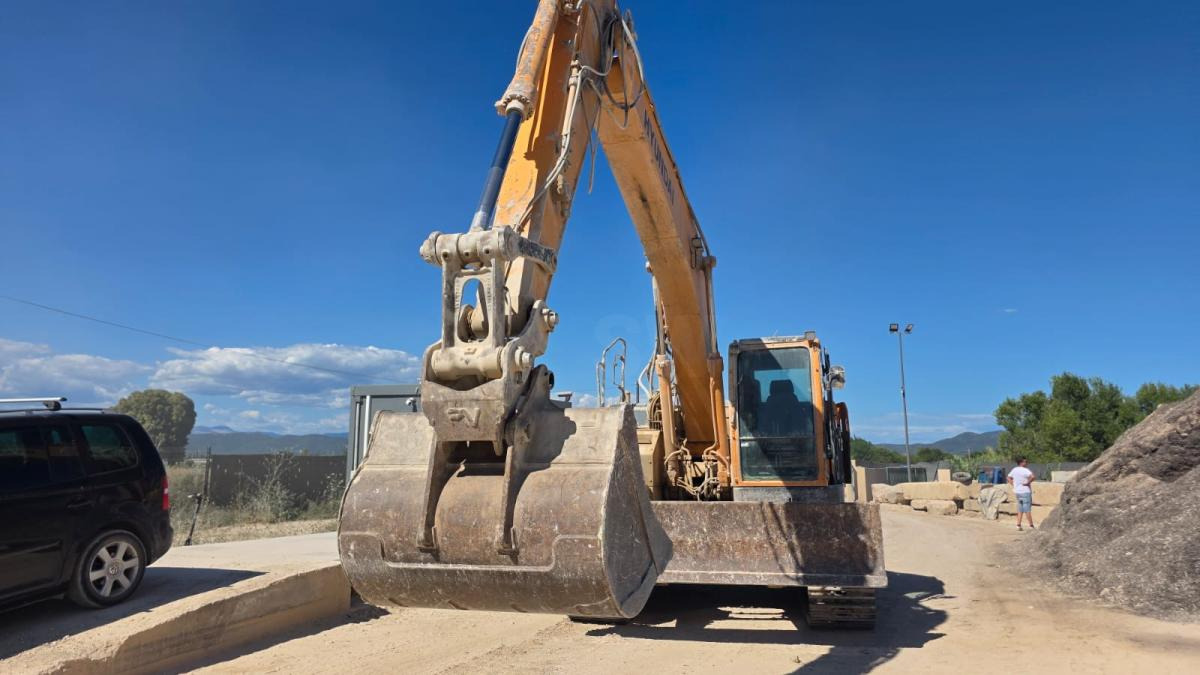 Hyundai Robex 235 LCR-9 - Гусеничный экскаватор: фото 3 Hyundai Robex 235 LCR-9 - Гусеничный экскаватор: фото 3