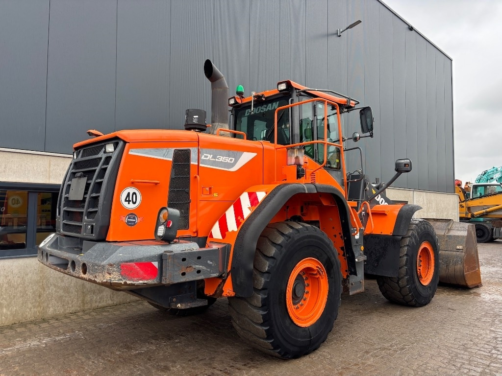 Doosan DL 350-5 - DL350-5 - DL 350 - Колёсный погрузчик: фото 5 Doosan DL 350-5 - DL350-5 - DL 350 - Колёсный погрузчик: фото 5