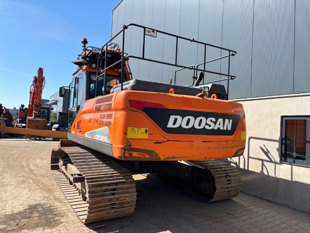 Doosan DX 255 LC-5 -- DX255LC -- DX 225 - Гусеничный экскаватор: фото 4 Doosan DX 255 LC-5 -- DX255LC -- DX 225 - Гусеничный экскаватор: фото 4